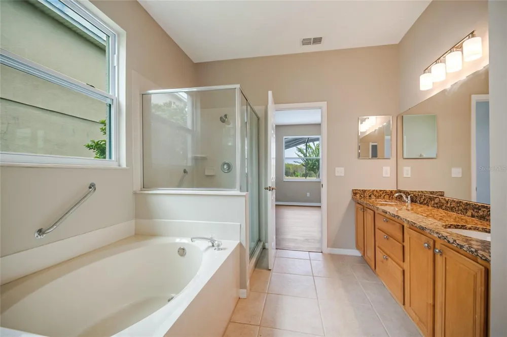 2321 THE OAKS BOULEVARD Kissimmee, FL 34746