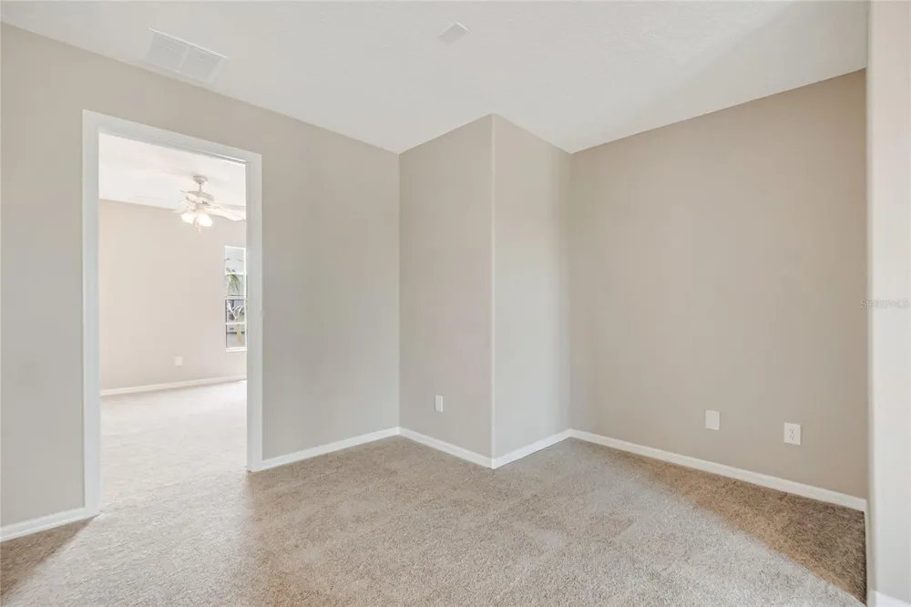 2321 THE OAKS BOULEVARD Kissimmee, FL 34746