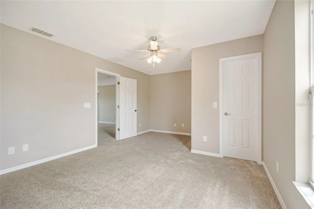2321 THE OAKS BOULEVARD Kissimmee, FL 34746