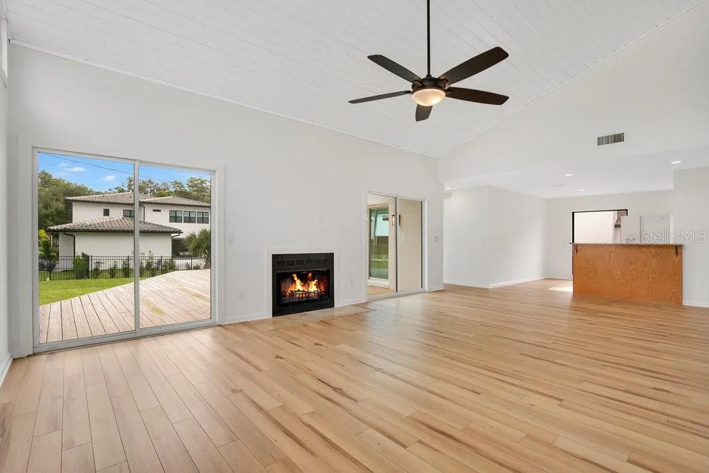 905 MAIN STREET Windermere, FL 34786