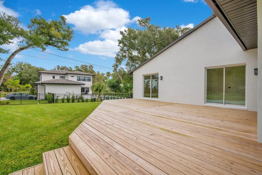 905 MAIN STREET Windermere, FL 34786