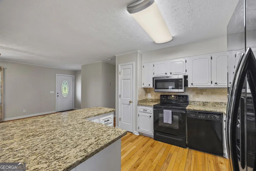 8050 Hog Mountain RD Statham, GA 30666