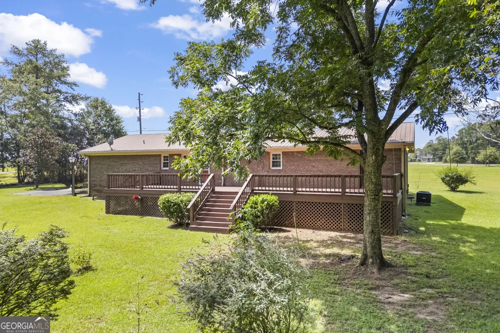 8050 Hog Mountain RD Statham, GA 30666