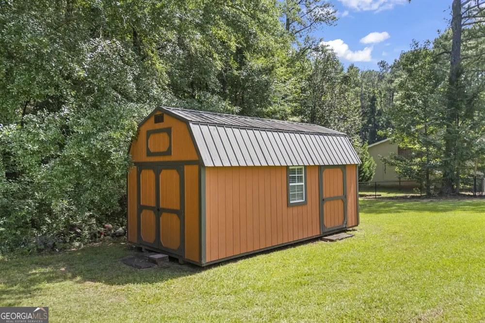8050 Hog Mountain RD Statham, GA 30666
