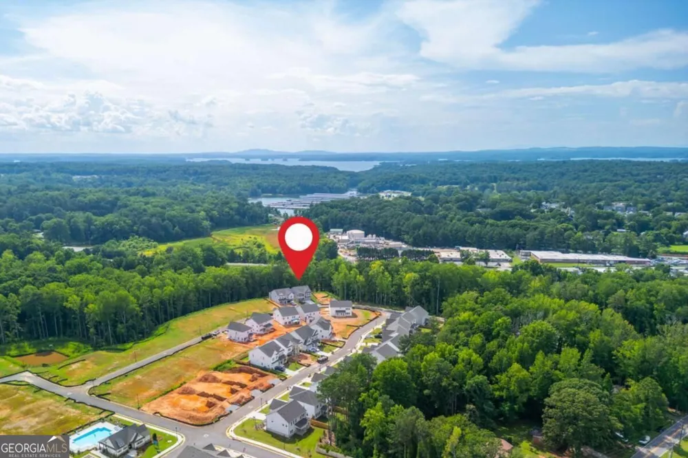 5552 Keswick DR Flowery Branch, GA 30542