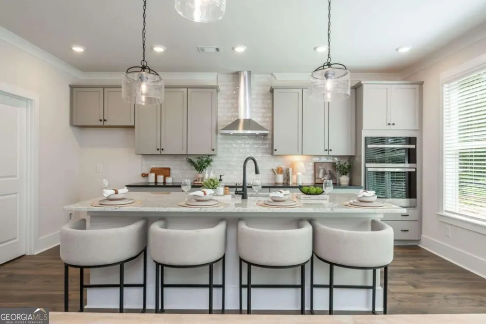 5552 Keswick DR Flowery Branch, GA 30542