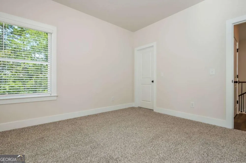 5552 Keswick DR Flowery Branch, GA 30542