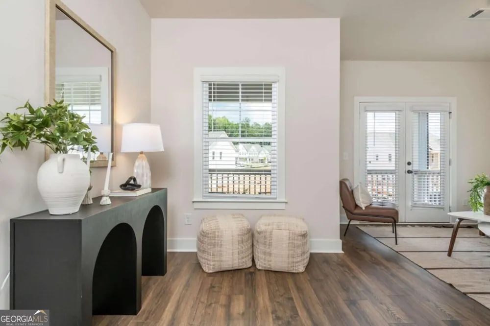 5552 Keswick DR Flowery Branch, GA 30542