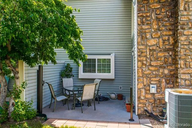 12420 E Pacific Circle #A Aurora, CO 80014