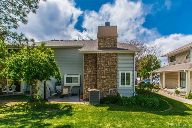 12420 E Pacific Circle #A Aurora, CO 80014