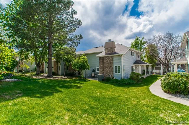 12420 E Pacific Circle #A Aurora, CO 80014