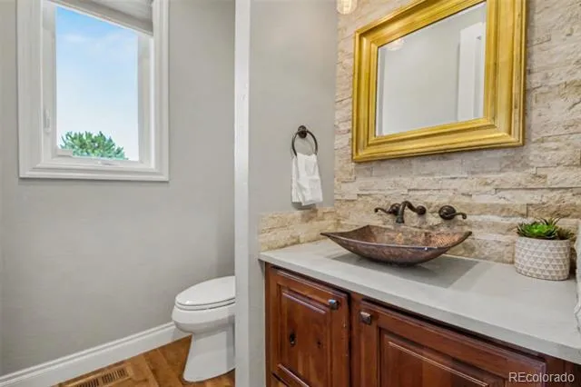 15501 Fairway Drive Commerce City, CO 80022