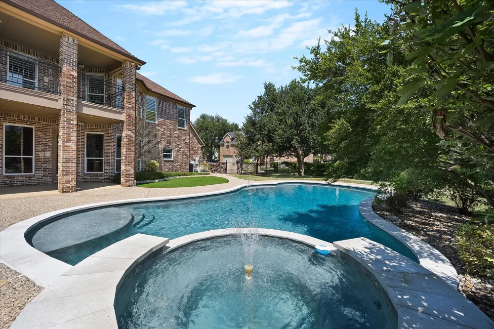 804 White Buffalo Lane Heath, TX 75032