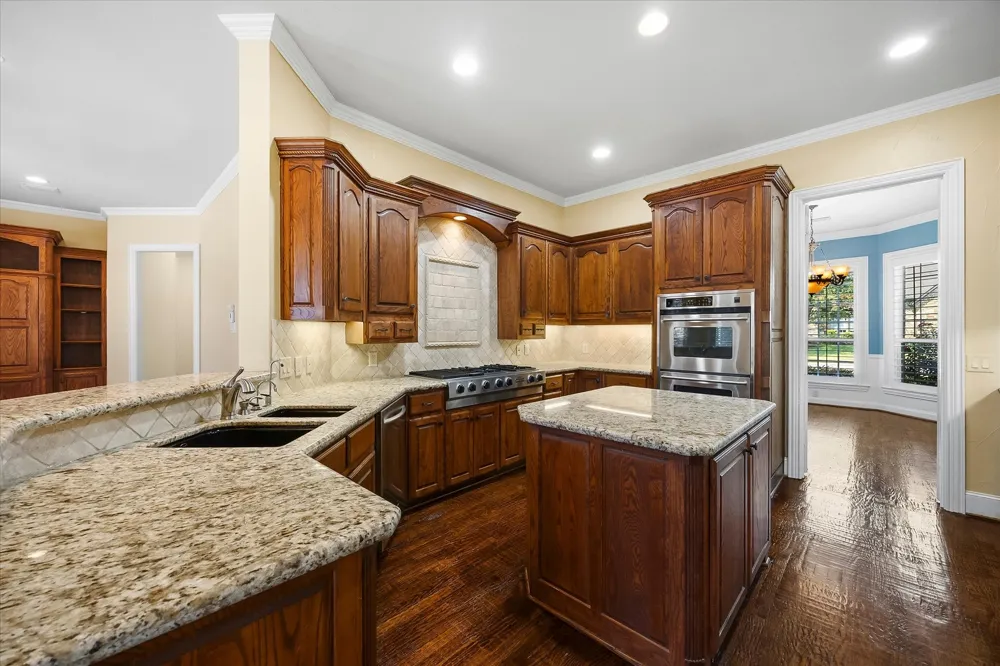 804 White Buffalo Lane Heath, TX 75032