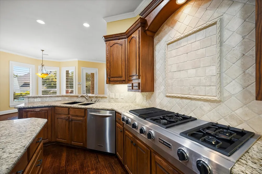 804 White Buffalo Lane Heath, TX 75032