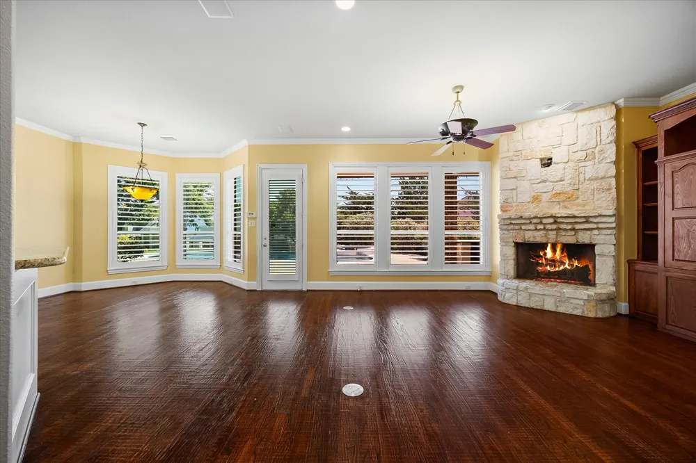 804 White Buffalo Lane Heath, TX 75032