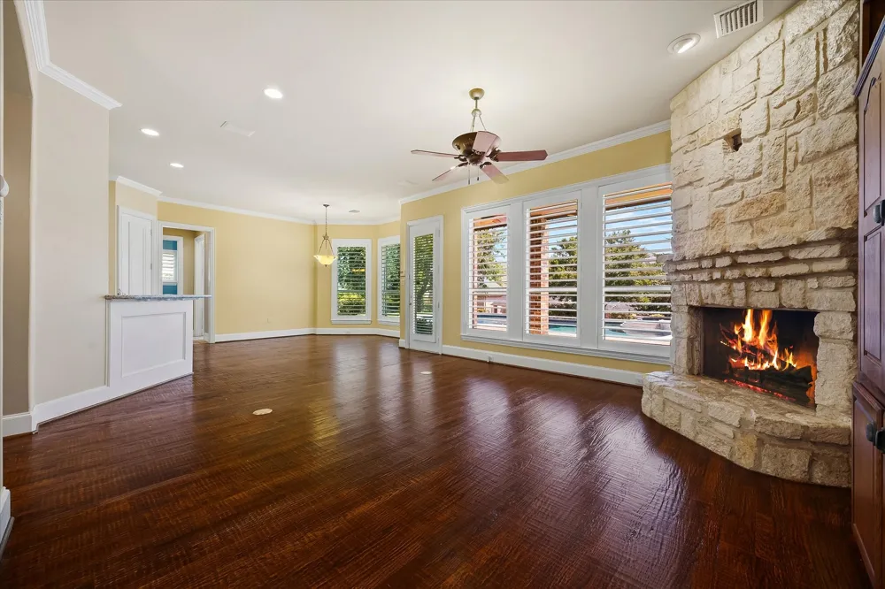 804 White Buffalo Lane Heath, TX 75032