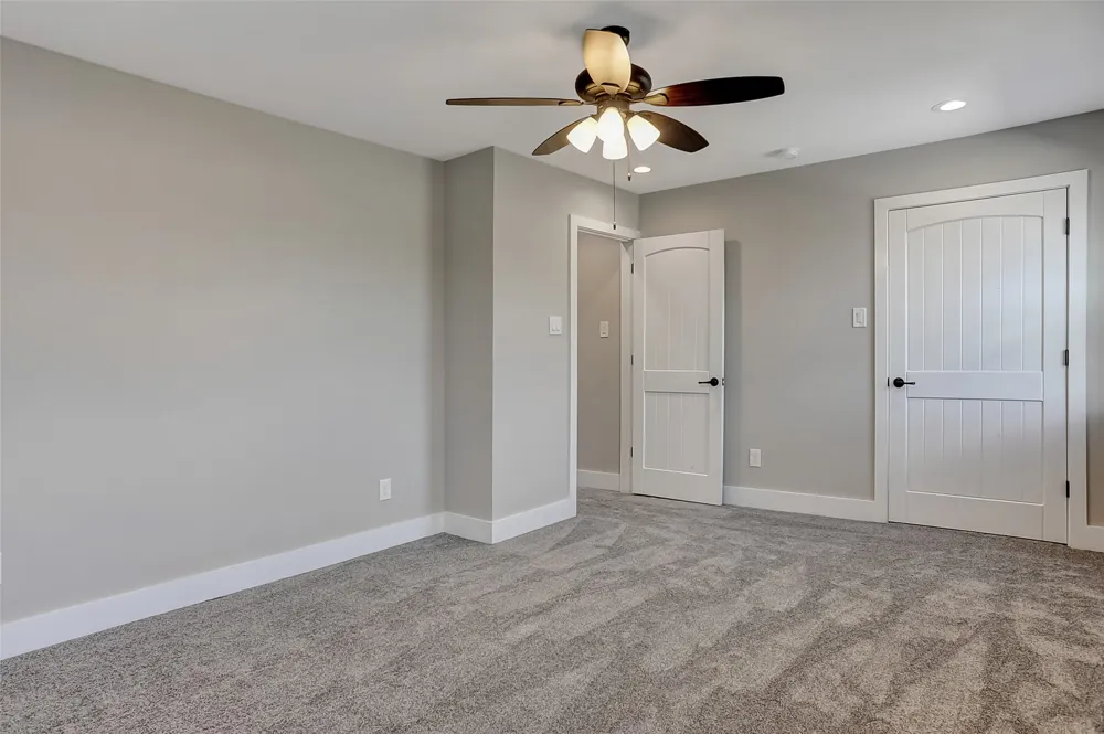 1304 Country Road #B Whitesboro, TX 76273