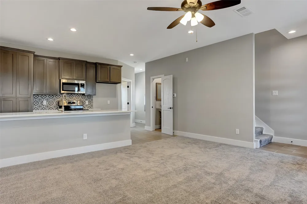 1304 Country Road #B Whitesboro, TX 76273