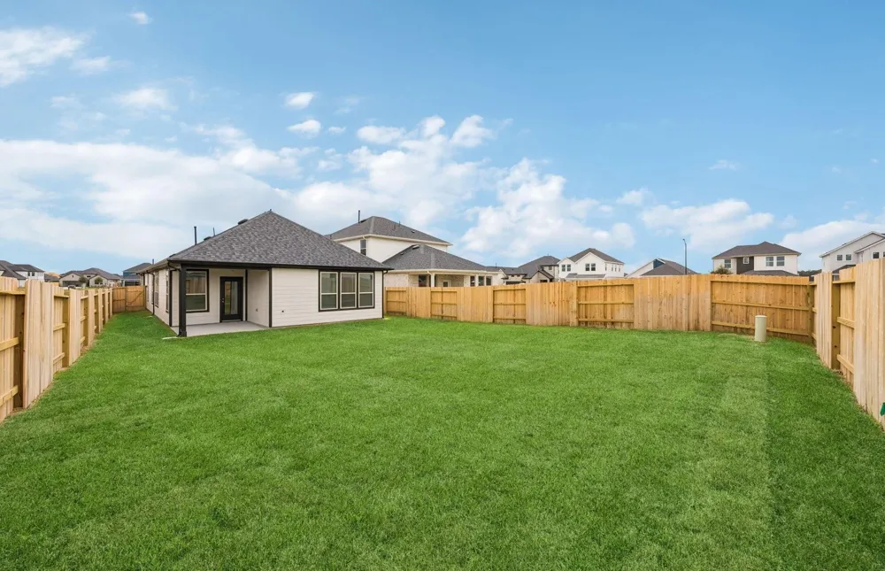 138 High Life Crossing Sugar Land, TX 77469