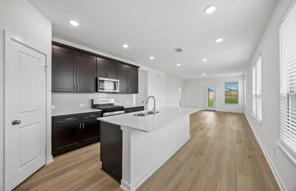 138 High Life Crossing Sugar Land, TX 77469