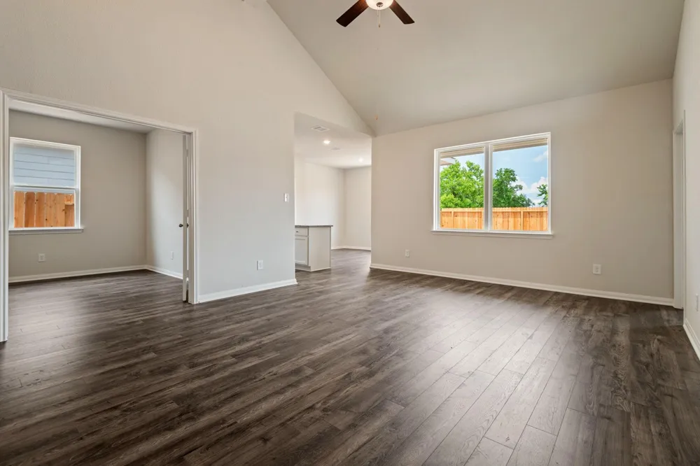 345 Fastboy Lane Waller, TX 77484