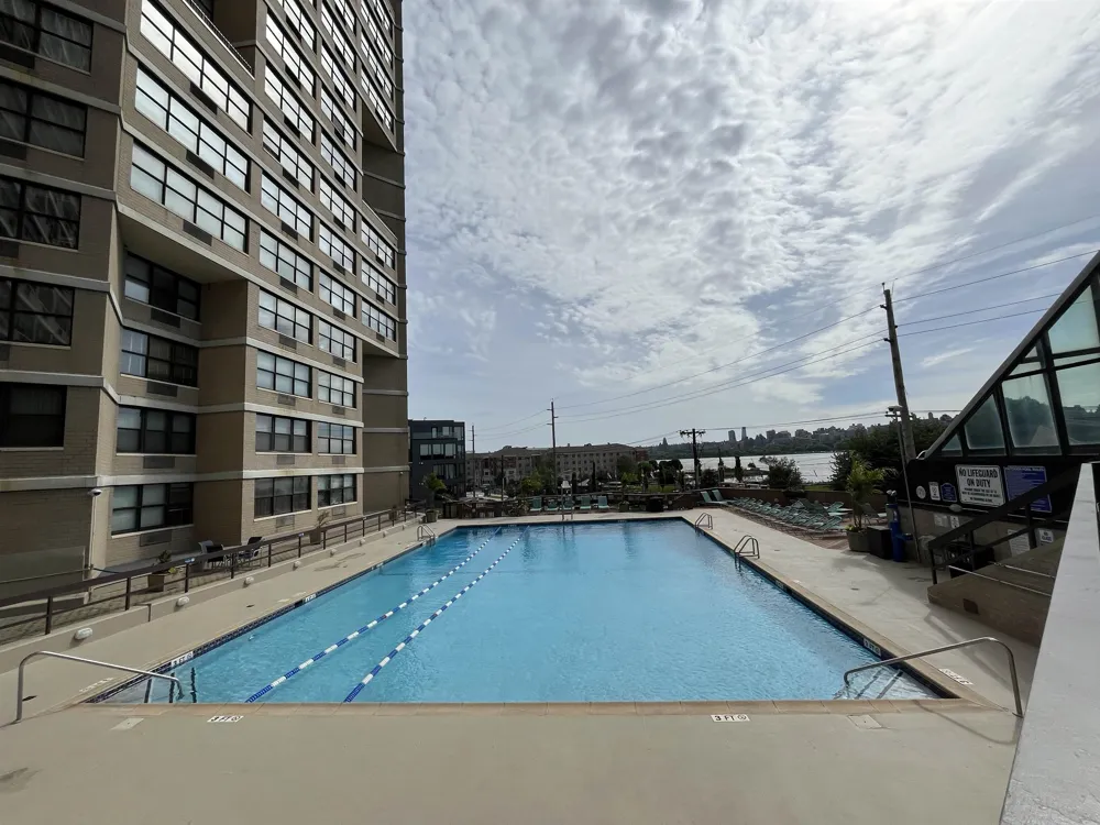 7002 BLVD EAST Guttenberg, NJ 07093