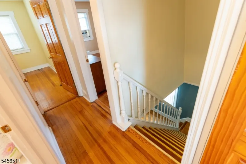 30 Carnation St Bergenfield, NJ 07621