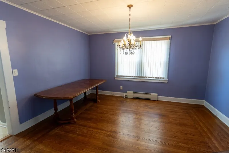 30 Carnation St Bergenfield, NJ 07621
