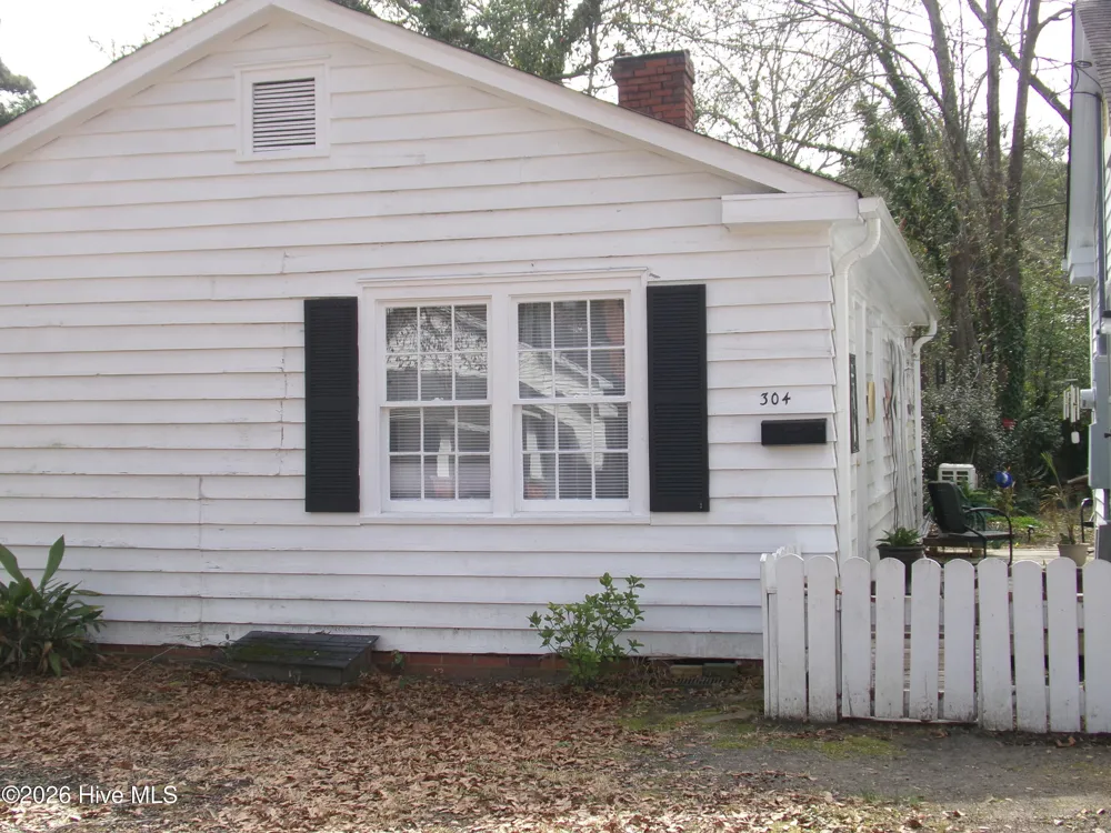 304 E 18th Street Lumberton, NC 28358