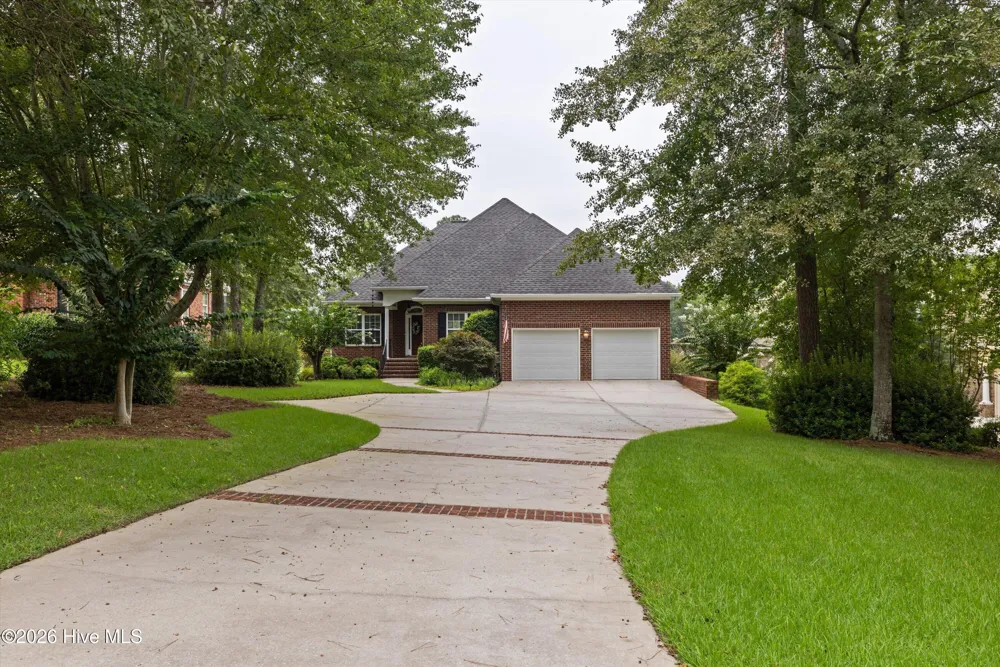 157 E Pleasant Colony Drive Aiken, SC 29803