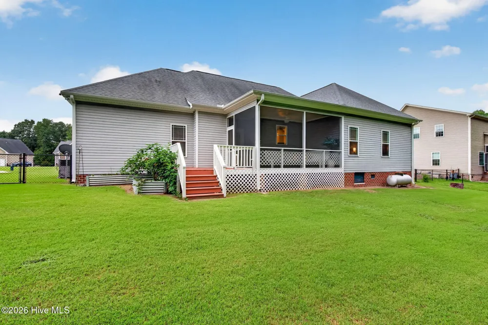 308 Willowbrook Drive Pikeville, NC 27863