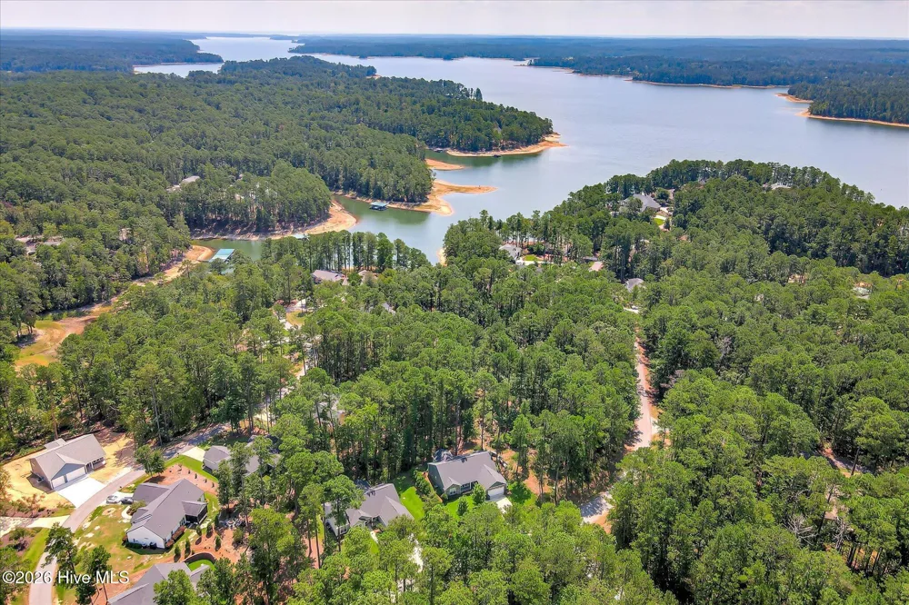 164 Savannah Drive Mccormick, SC 29835