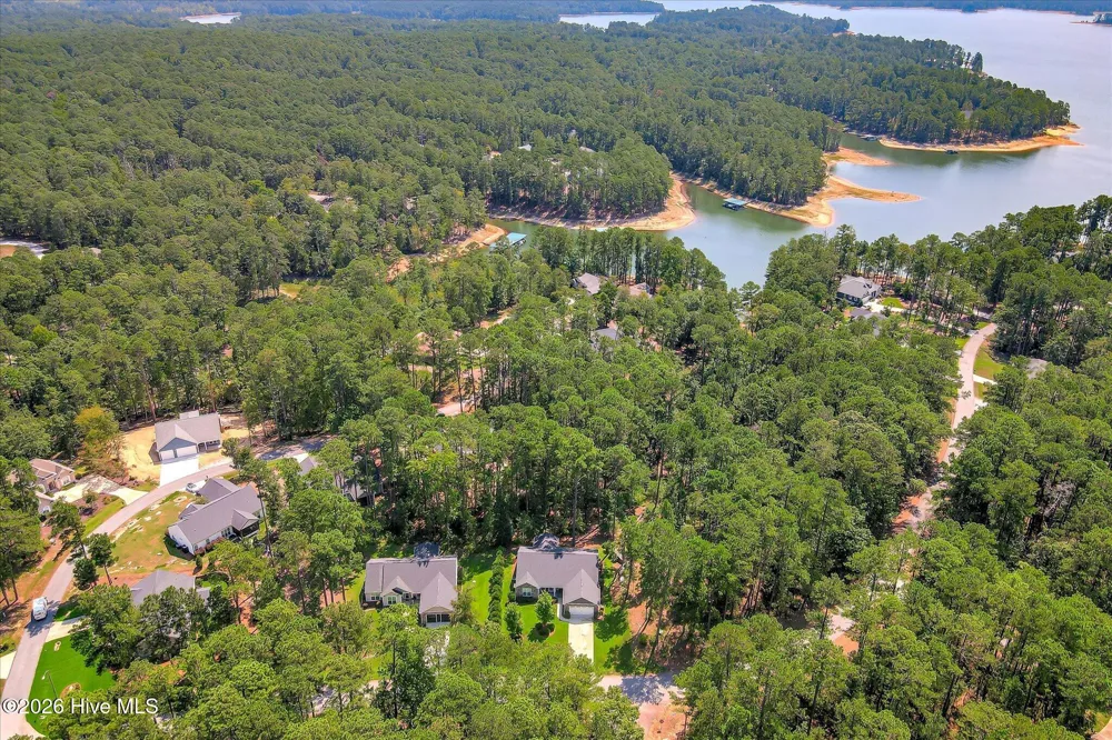 164 Savannah Drive Mccormick, SC 29835