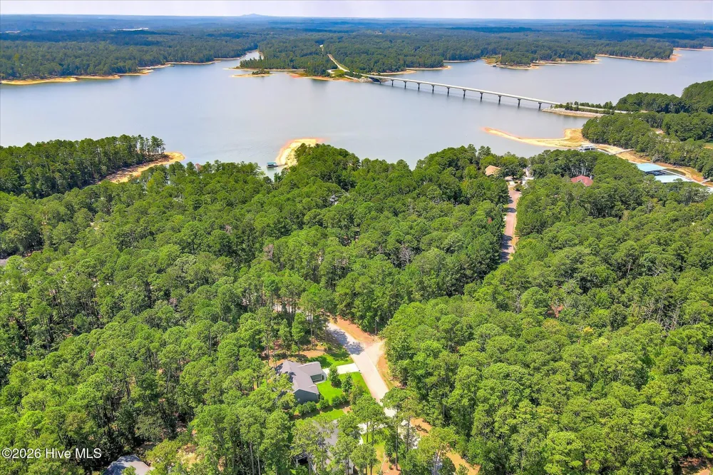 164 Savannah Drive Mccormick, SC 29835