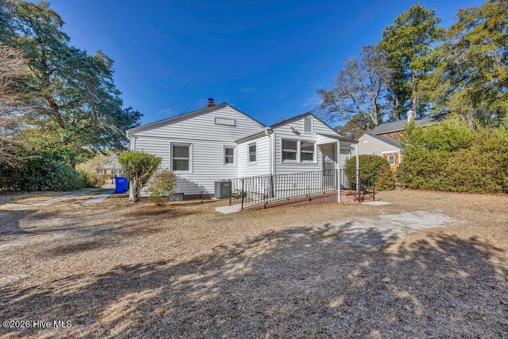 329 Wayne Drive Wilmington, NC 28403