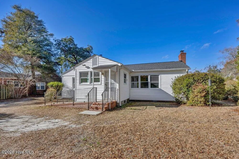 329 Wayne Drive Wilmington, NC 28403