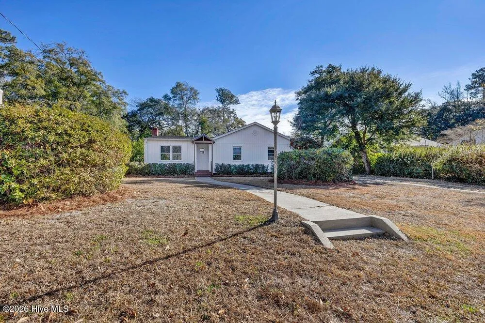 329 Wayne Drive Wilmington, NC 28403