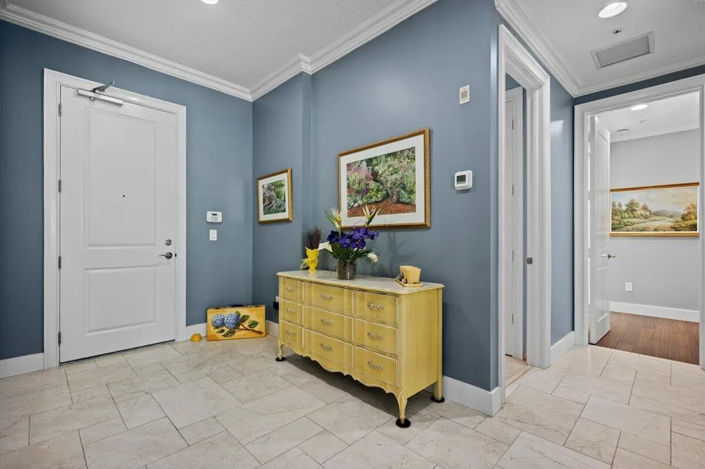 12 SE 1st Avenue #302 Delray Beach, FL 33444