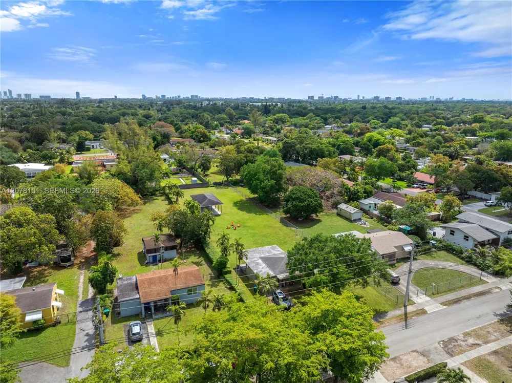 14031 NW 5th Ave Miami, FL 33168