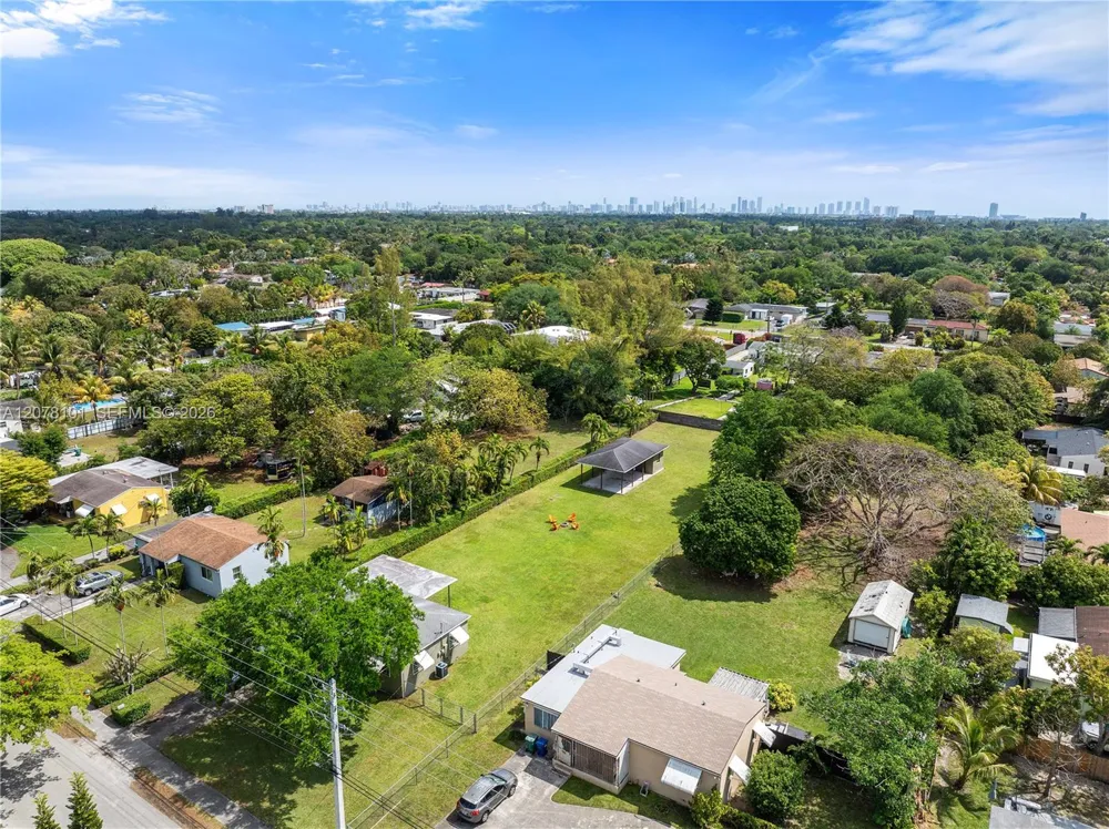 14031 NW 5th Ave Miami, FL 33168