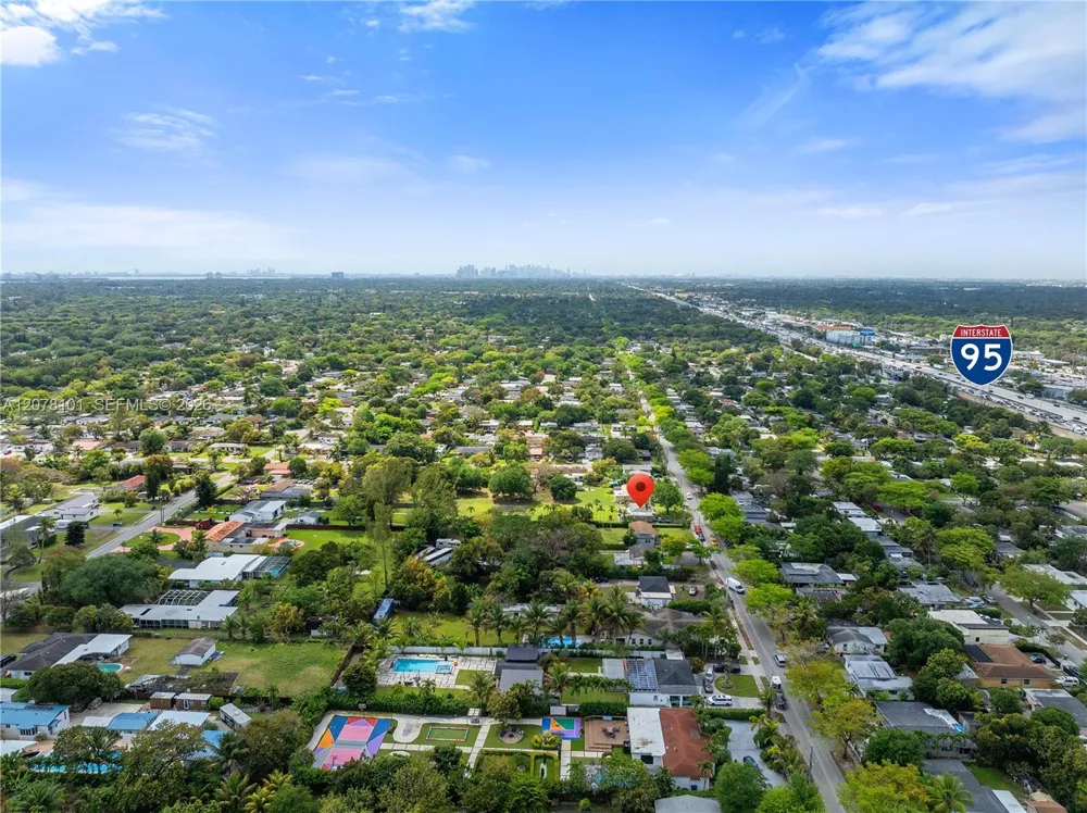 14031 NW 5th Ave Miami, FL 33168