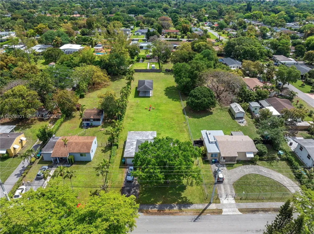 14031 NW 5th Ave Miami, FL 33168