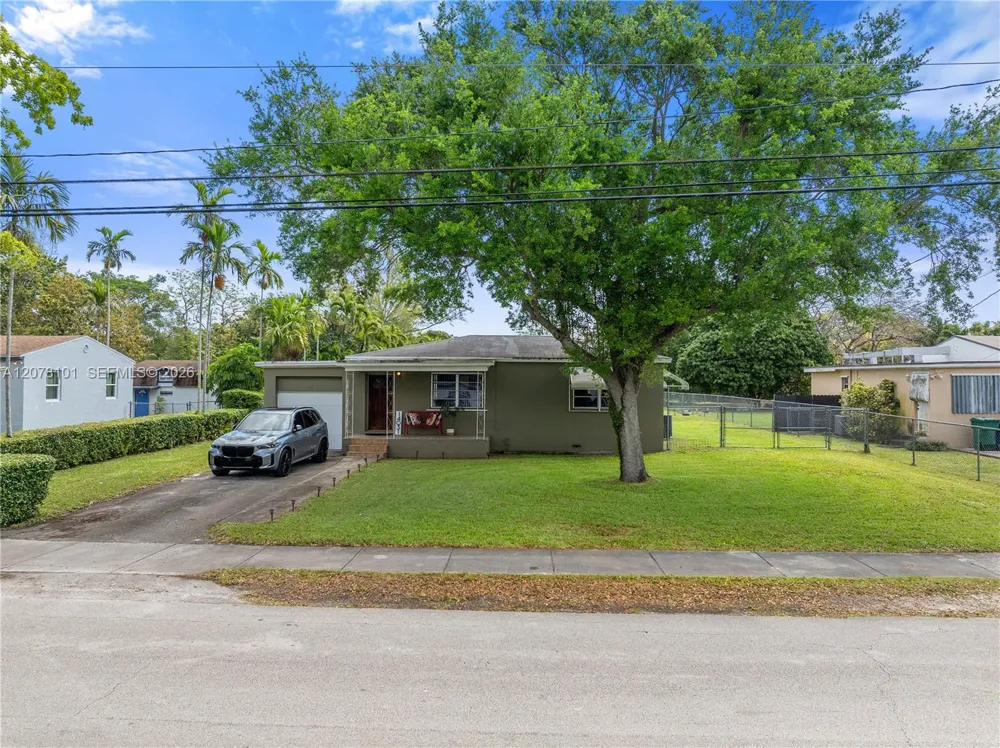 14031 NW 5th Ave Miami, FL 33168
