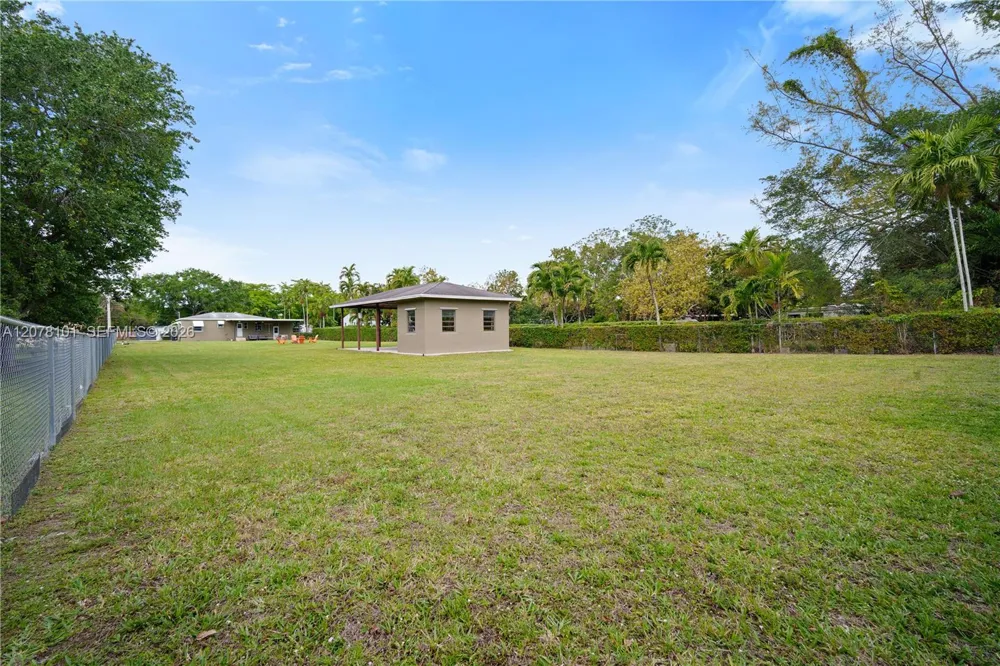 14031 NW 5th Ave Miami, FL 33168