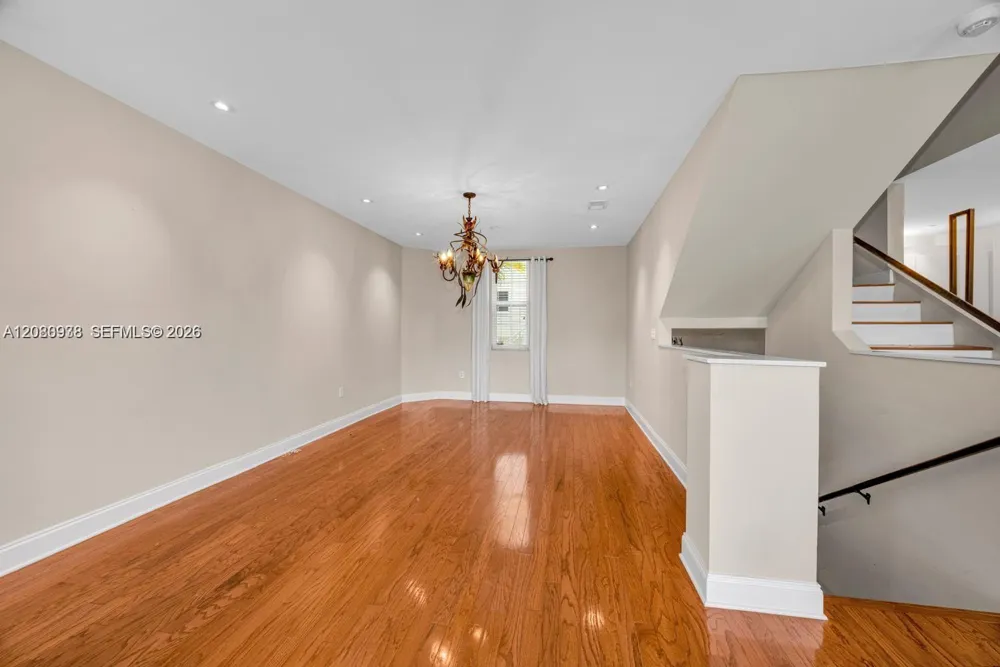 5801 SW 74th Ter #3 South Miami, FL 33143