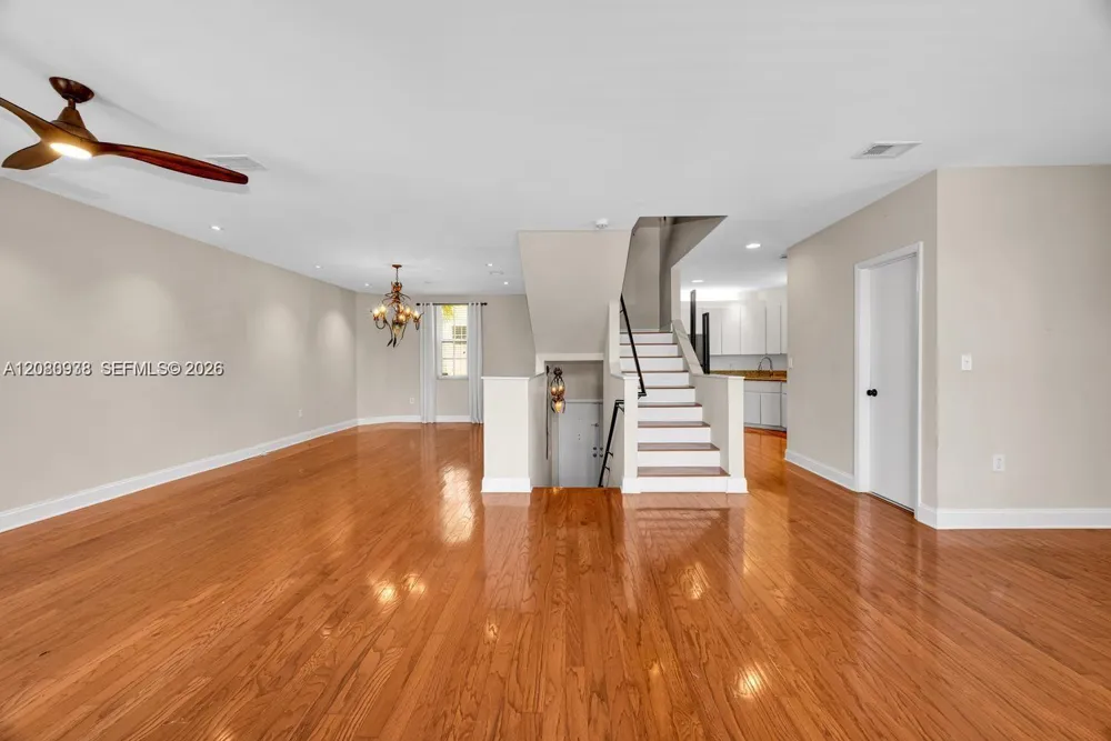 5801 SW 74th Ter #3 South Miami, FL 33143