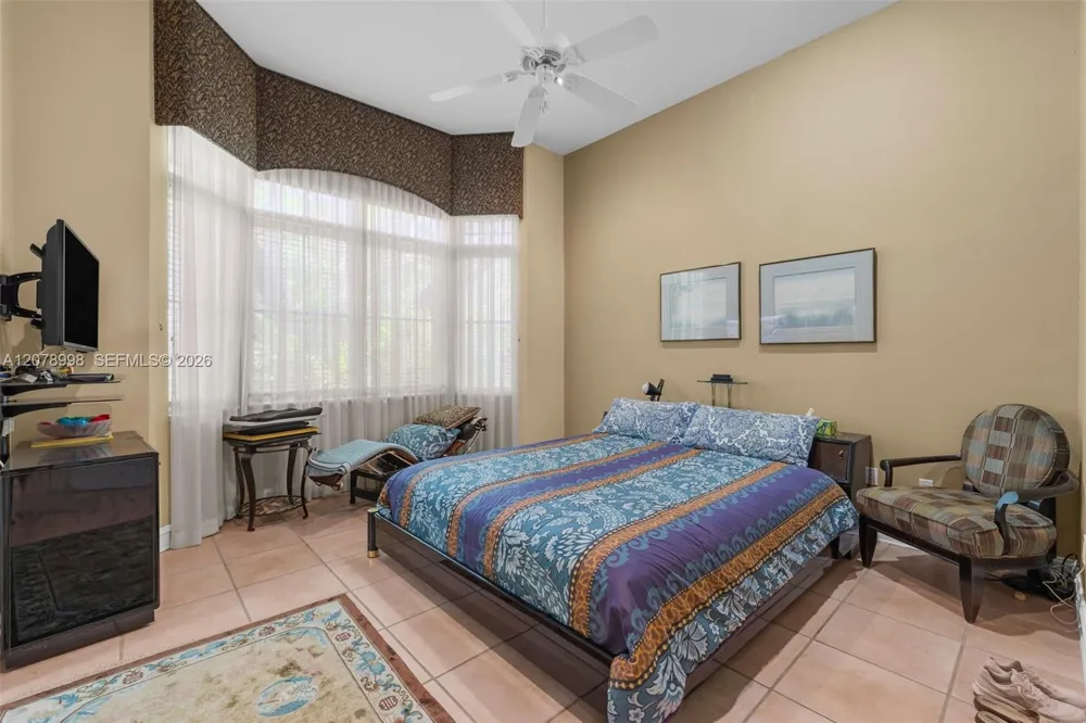 8430 SW 98th St Miami, FL 33156