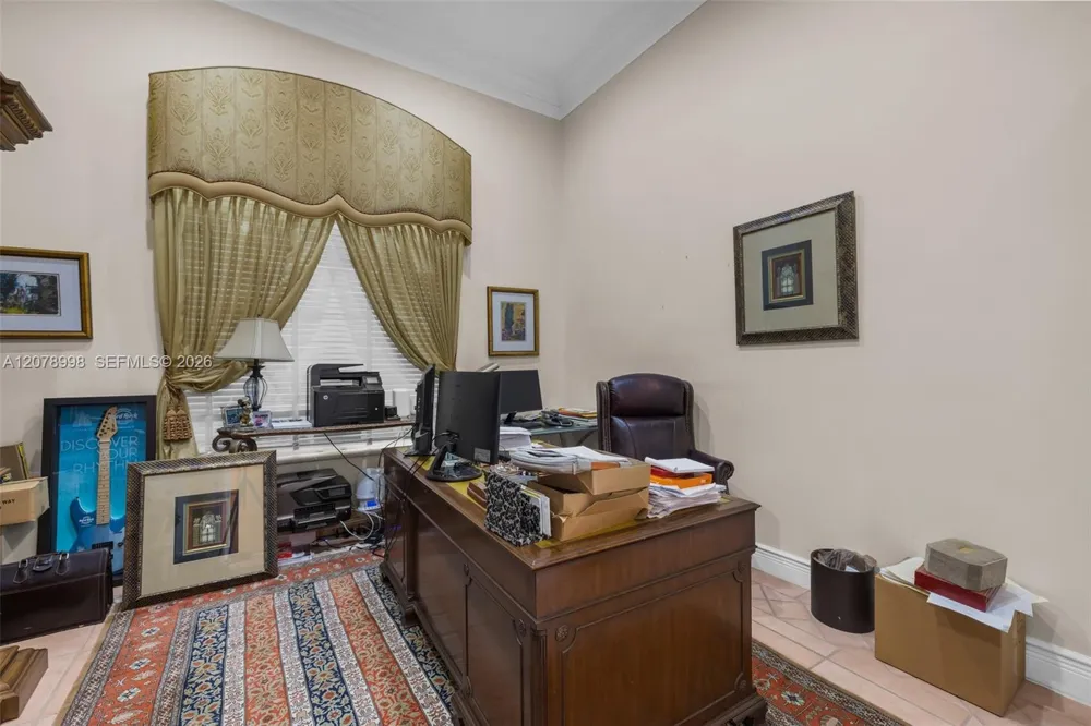 8430 SW 98th St Miami, FL 33156