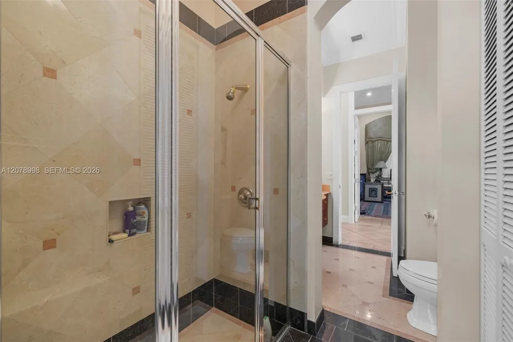 8430 SW 98th St Miami, FL 33156
